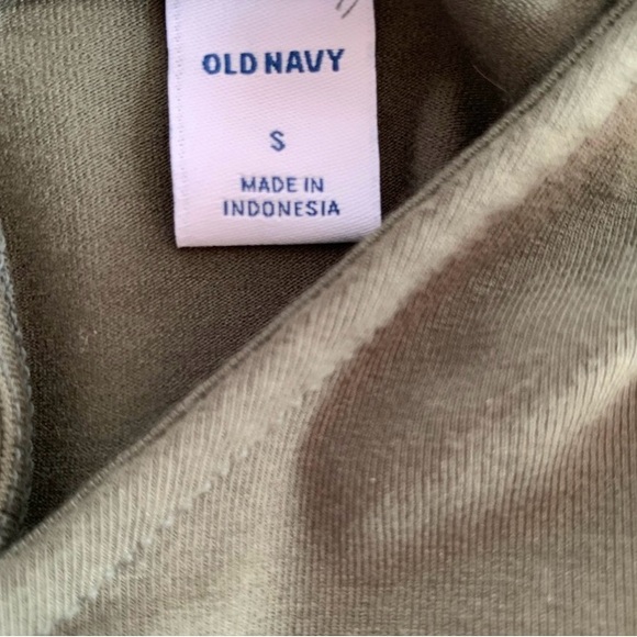Old Navy RomperSz S - Picture 6 of 6